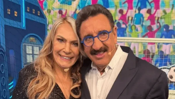 Lucimara Parisi e Ratinho por Reprodução