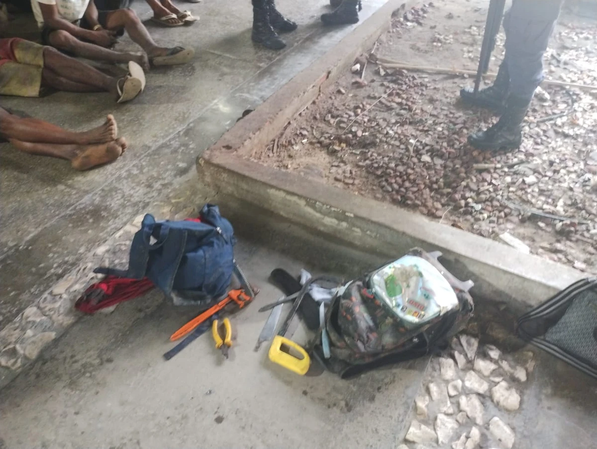 Operação é realizada na antiga sede dos Correios em Salvador por Divulgação/GCM