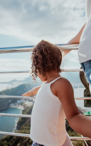 Primeira vez de Lore, Liz e família no Cristo Redentor (RJ) por Reprodução / Instagram