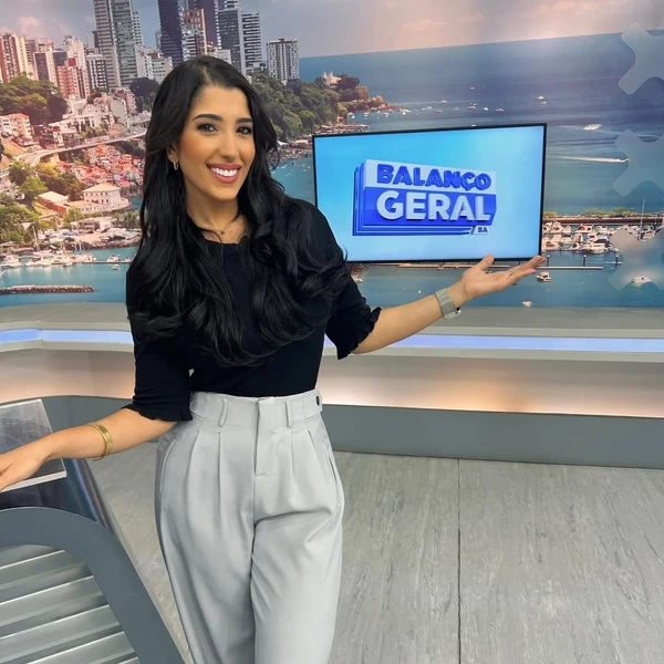 Tainá Reis por Reprodução/Instagram