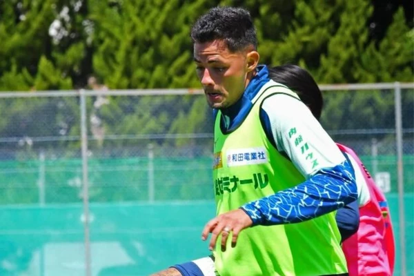 Val Soares  por Divulgação/Ventforet Kofu