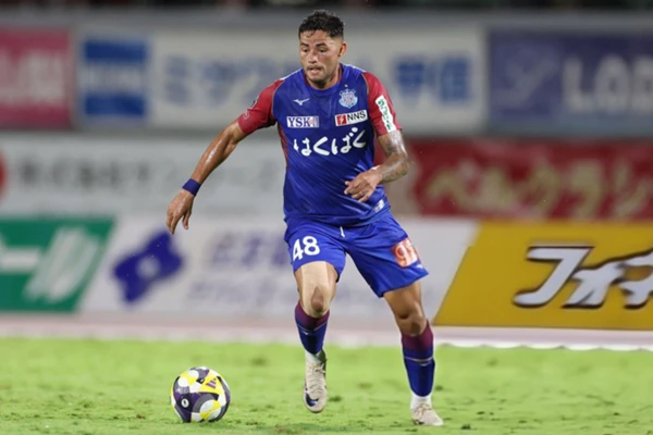 Val Soares  por Divulgação/J-League