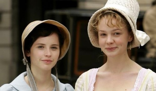 A Abadia de Northanger (2007) - Filme para TV, estrelado por Felicity Jones, acompanha uma jovem influenciada por romances góticos ao entrar na alta sociedade por Divulgação