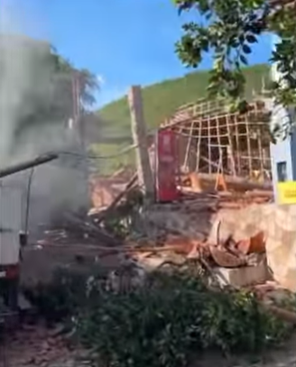 Acidente com caminhão em Palmeiras, na Chapada Diamantina por Reprodução