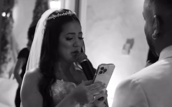 Cristian Bell se casa em cerimônia íntima ao lado de Ana Carla por Reprodução/Instagram