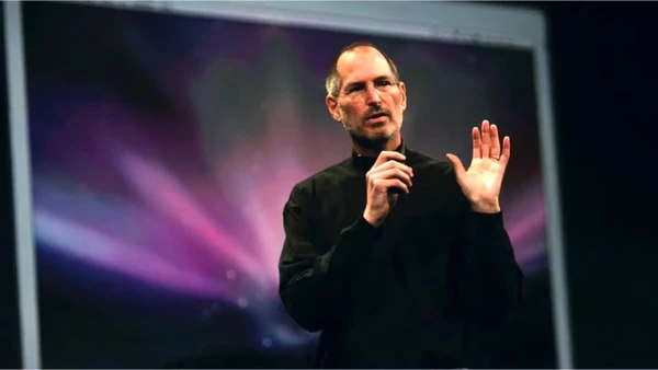 Em certos contextos, essa escolha pode enfraquecer a mensagem e até a credibilidade de quem fala