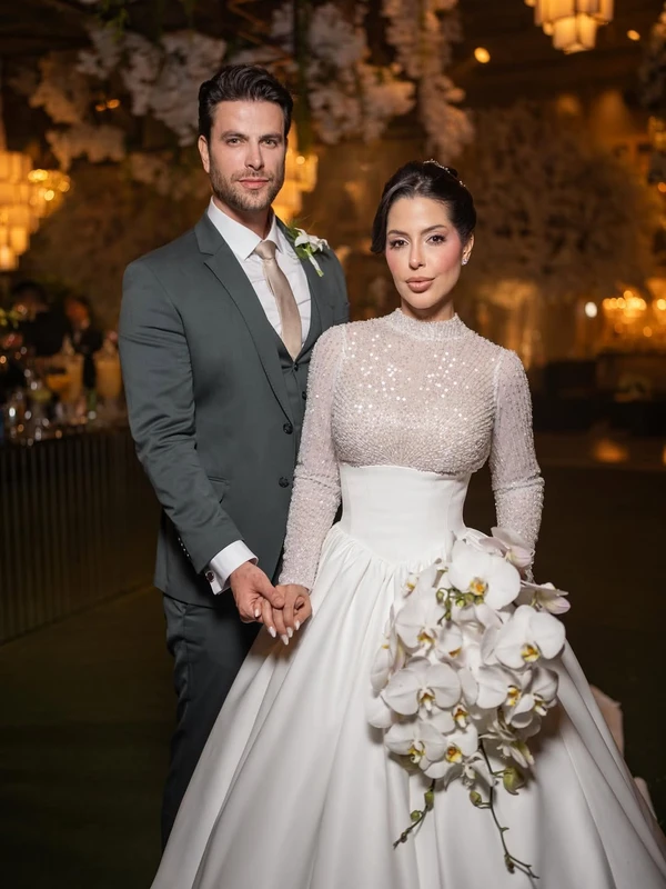 Gustavo Marsengo e Laís Caldas por Reprodução/Instagram