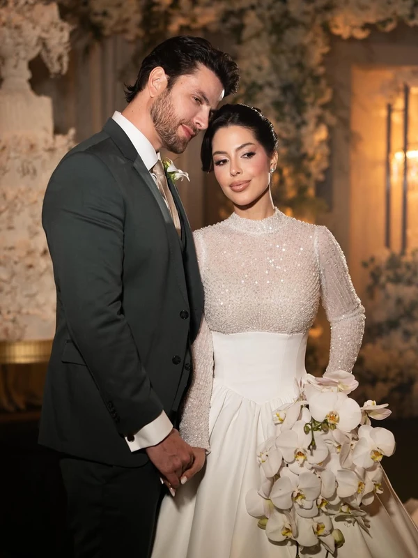 Gustavo Marsengo e Laís Caldas por Reprodução/Instagram