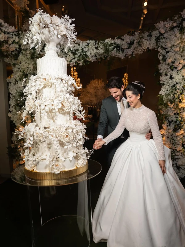 Gustavo Marsengo e Laís Caldas por Reprodução/Instagram