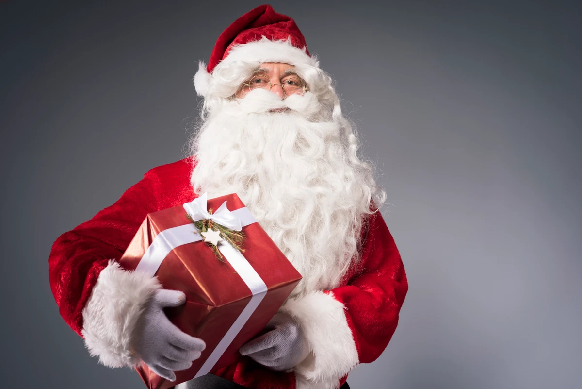 Papai Noel por Reprodução | Freepik