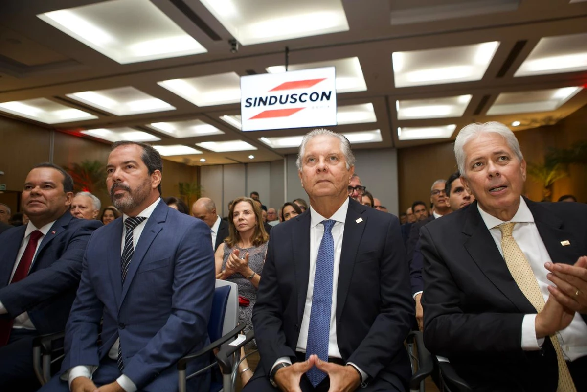 Eduardo Bastos toma posse como novo presidente do Sinduscon-BA por Rafa Caribé/Divulgação