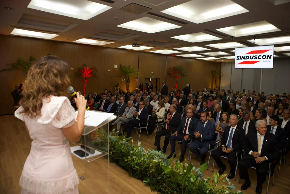 Eduardo Bastos toma posse como novo presidente do Sinduscon-BA por Rafa Caribé/Divulgação