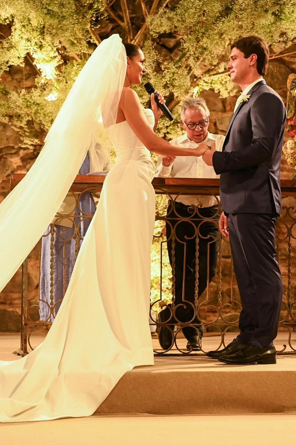 Verônica Almeida e Felipe Coelho