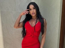 Imagem - Gracyanne Barbosa mostra resultado da harmonização no bumbum; compare ANTES E DEPOIS