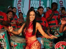 Imagem - Isabelle Nogueira anuncia desligamento do posto de musa da Grande Rio