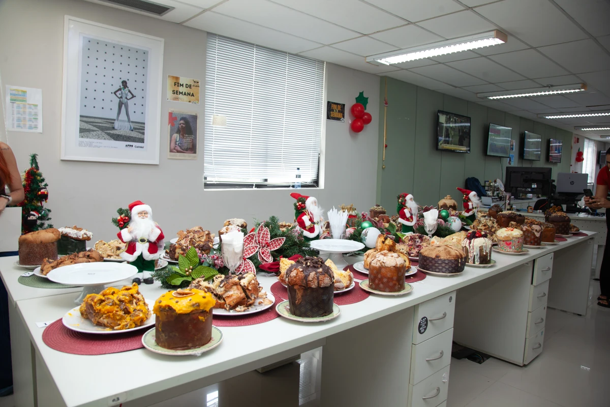 Decoração Ferreira Costa - Correio Experimenta Panetone 2025 por Sora Maia/CORREIO