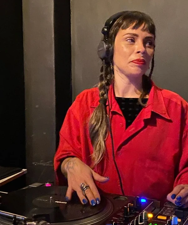 Gisele Frade trabalha como DJ  por Reprodução 