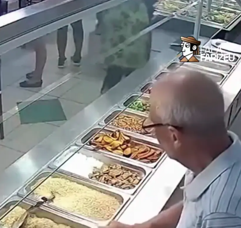 Idoso retirou dentadura da comida por Reprodução | Redes Sociais