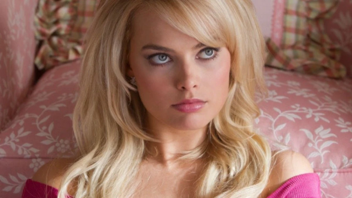 Lobo de Walt Street tem Margot Robbie, de Barbie por Reprodução