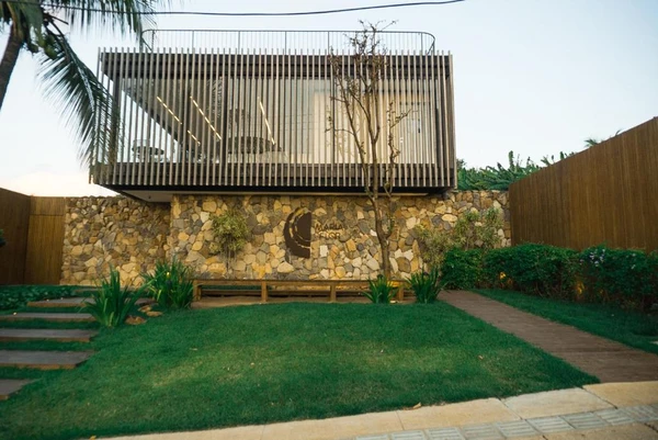 Pausada Maria Flor oferece experiência ainda mais exclusiva com suítes de luxo em Noronha por Reprodução/Booking