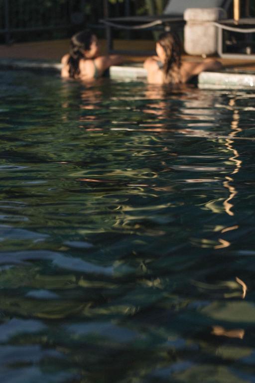 Pausada Maria Flor oferece experiência ainda mais exclusiva com suítes de luxo em Noronha por Reprodução/Booking