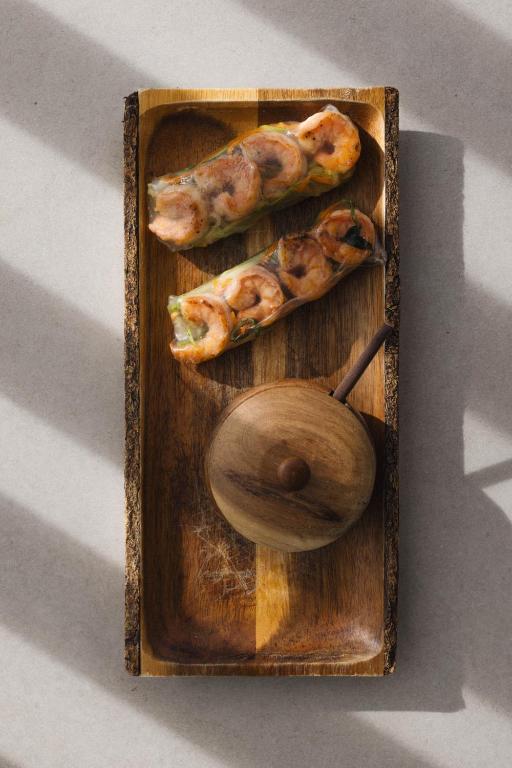 Pausada Maria Flor oferece experiência ainda mais exclusiva com suítes de luxo em Noronha por Reprodução/Booking