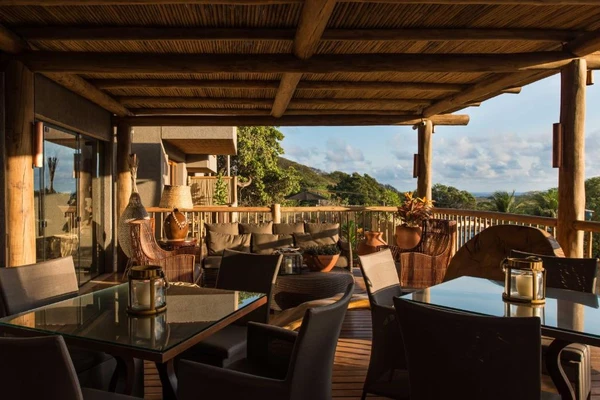 Pousada Maria Bonita aposta em charme, exclusividade e diárias de alto padrão em Noronha por Reprodução/Booking