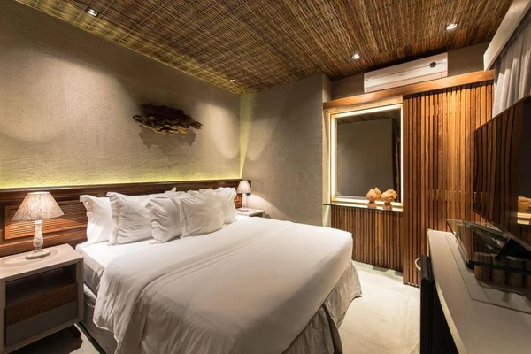 Pousada Maria Bonita aposta em charme, exclusividade e diárias de alto padrão em Noronha por Reprodução/Booking