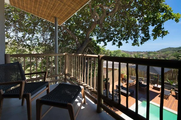 Pousada Maria Bonita aposta em charme, exclusividade e diárias de alto padrão em Noronha por Reprodução/Booking