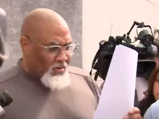 Imagem - Ex-diretor de faculdade de Medicina é condenado após vender restos humanos no Facebook