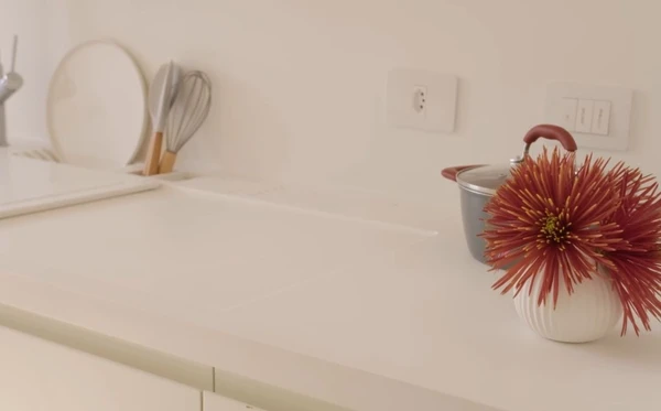 Apartamento de Filipe Ret por Reprodução/YouTube