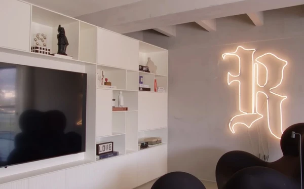 Apartamento de Filipe Ret por Reprodução/YouTube