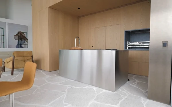 Sabrina Sato por Reprodução/YouTube