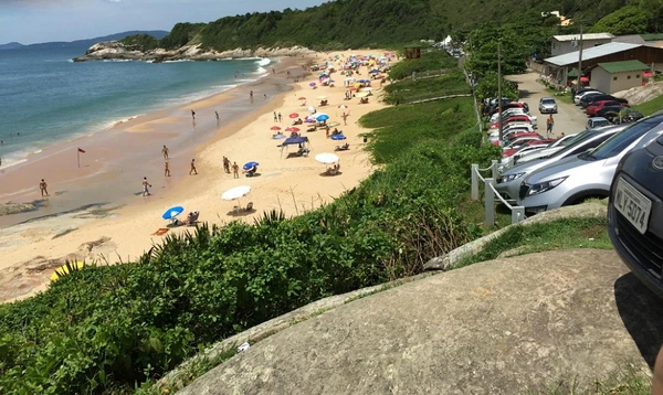 Praia do Pinho por Reprodução