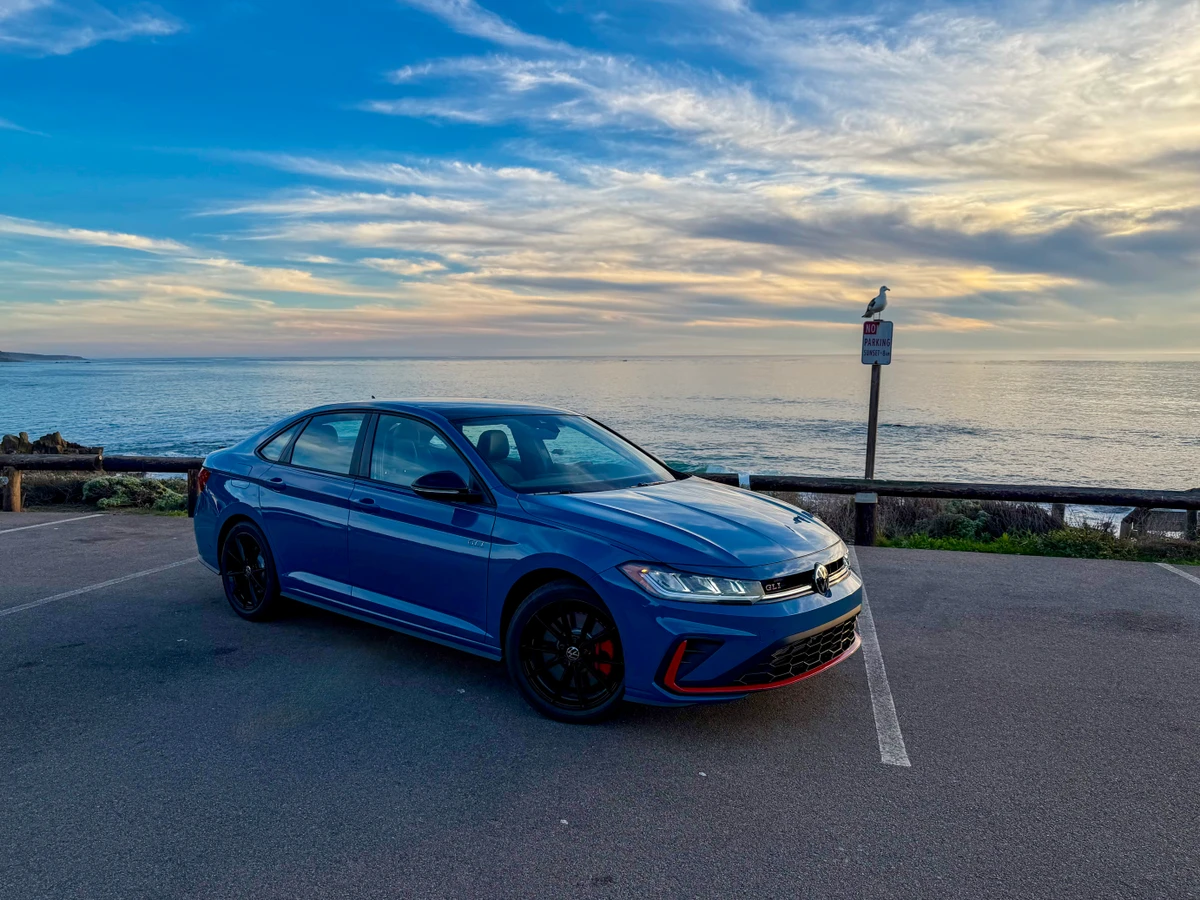 Volkswagen Jetta GLI