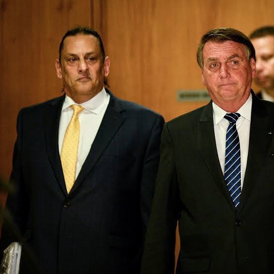 Wassef é advogado da família Bolsonaro por Reprodução