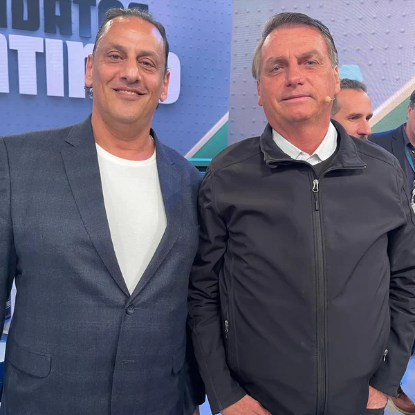 Wassef é advogado da família Bolsonaro por Reprodução