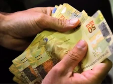 Imagem - Abono salarial em 2026: novo calendário e regras afetam o valor recebido; veja como calcular