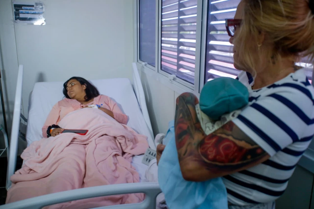 Após passar por experiência traumática no primeiro parto, Nicole de Freitas deu à luz ao segundo filho em um parto normal sem dor por Arisson Marinho/CORREIO