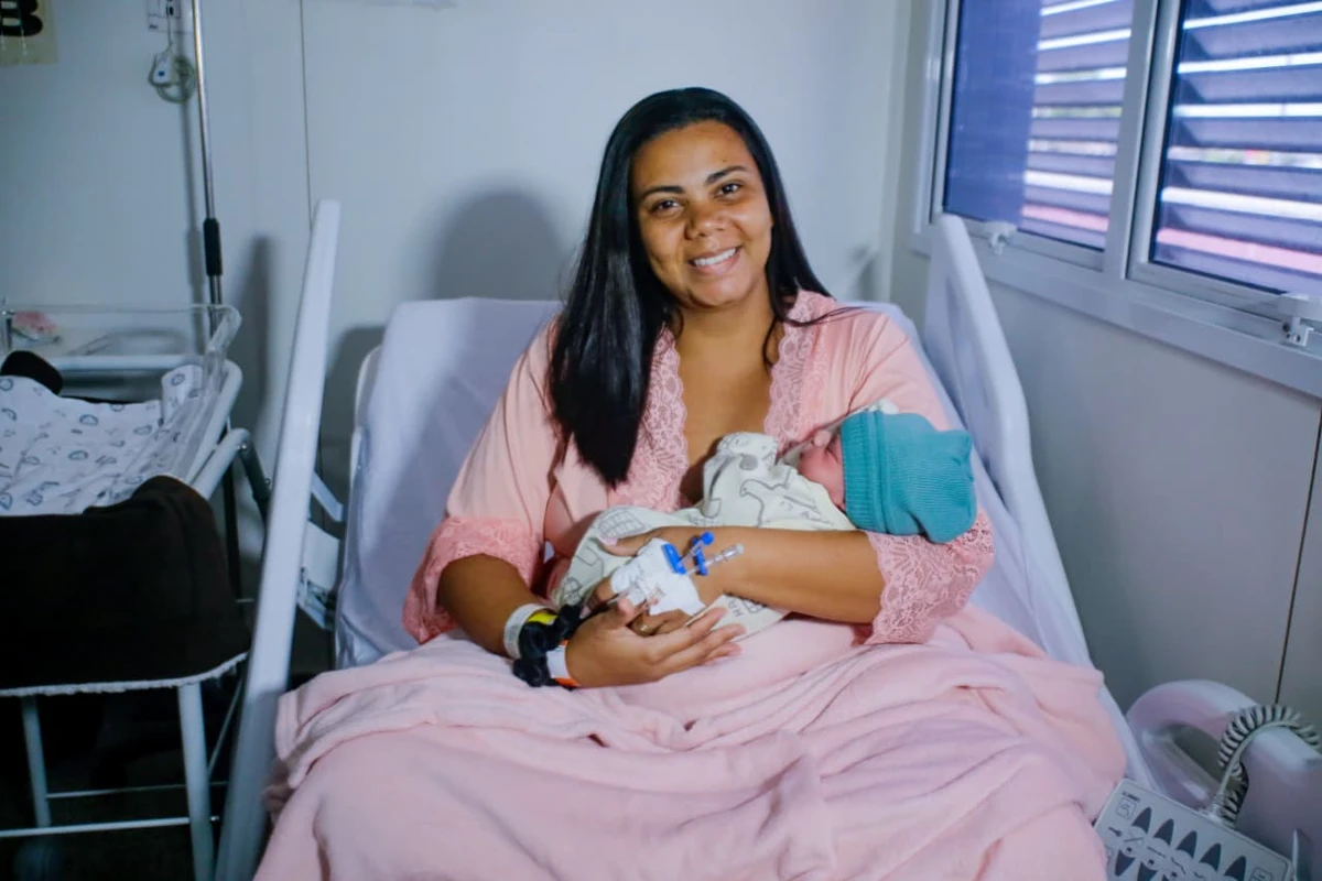 Após passar por experiência traumática no primeiro parto, Nicole de Freitas deu à luz ao segundo filho em um parto normal sem dor por Arisson Marinho/CORREIO