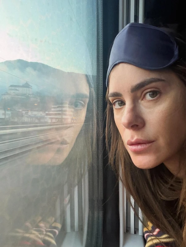 Carolina Dieckmmann em viagem na Europa por Reprodução/Instagram