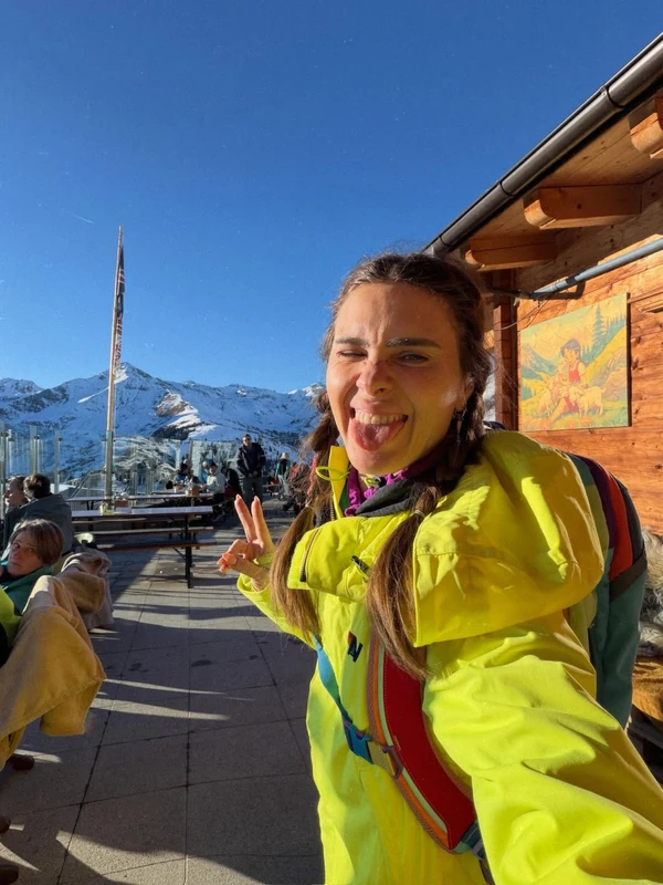 Carolina Dieckmmann em viagem na Europa por Reprodução/Instagram