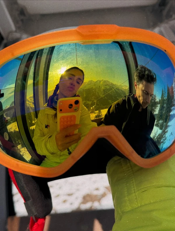 Carolina Dieckmmann em viagem na Europa por Reprodução/Instagram