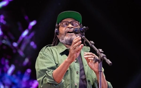 Edson Gomes fará apresentação 