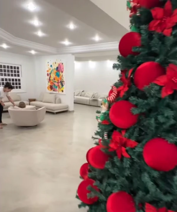 Modelo compartilhou registro nas redes sociais por Reprodução | Instagram