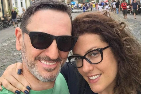 Paulo Miklos e Renata Galvão por Reprodução/Redes Sociais 