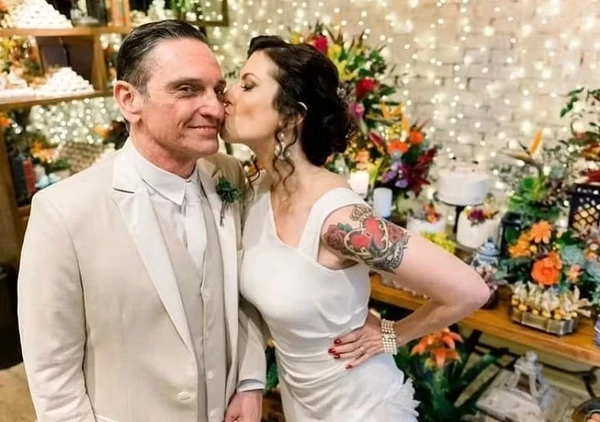 Paulo Miklos e Renata Galvão por Reprodução/Redes Sociais 