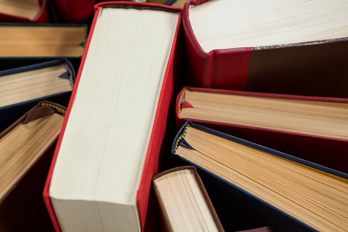 Só calhamaço: 15 livros com mais de 500 páginas para encarar em 2026