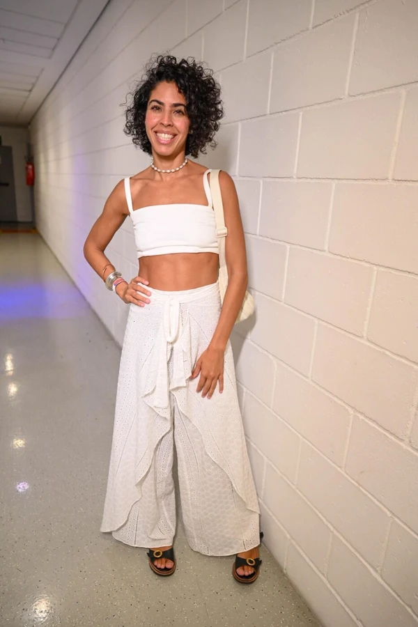 Bela Gil por Elias Dantas/Alô Alô Bahia