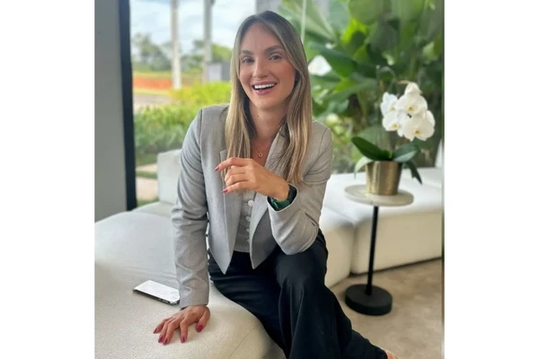 Mariani Gambarini Vassoler morreu em acidente por Reprodução